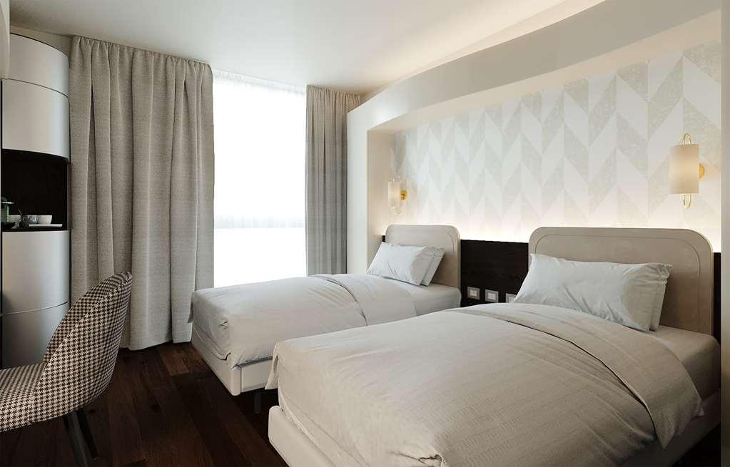 Doubletree By Hilton Milan Malpensa Solbiate Olona Hotel Ruang foto