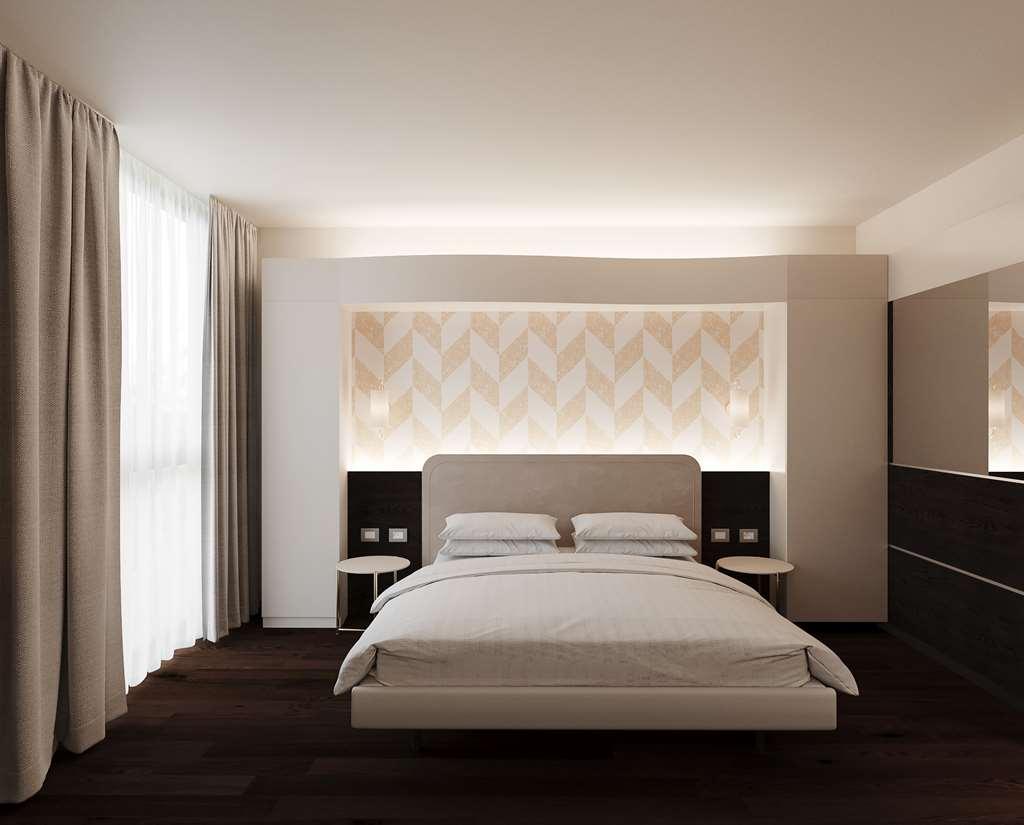 Doubletree By Hilton Milan Malpensa Solbiate Olona Hotel Ruang foto