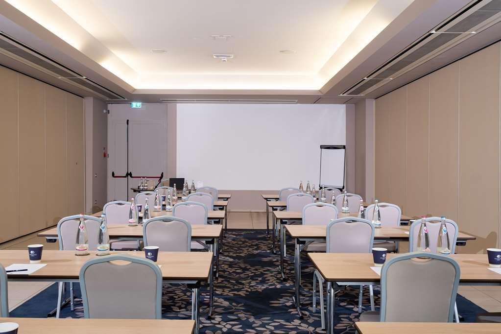 Doubletree By Hilton Milan Malpensa Solbiate Olona Hotel Fasilitas foto